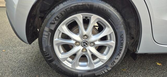 Mazda 2 1.5 Skyactiv-G GT-M/ECC/stoelverw.cruise control/navigatie/lichtmetaal/camera