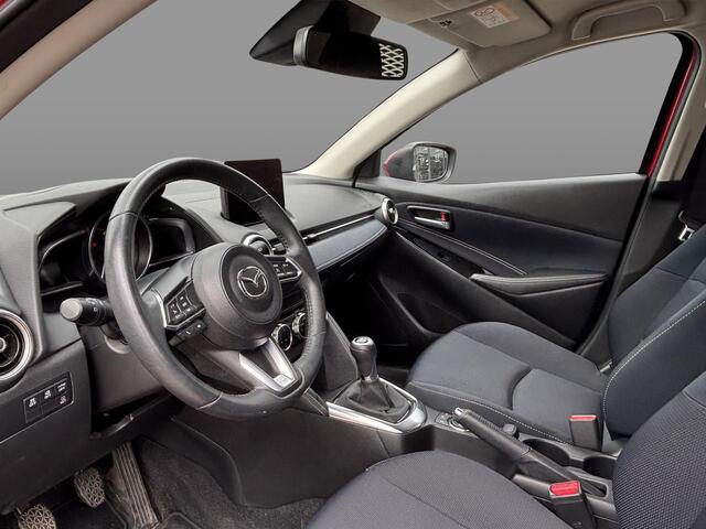 Mazda 2 1.5 Skyactiv-G Luxury , I-Activesense Pakket, Navi, Apple Carplay, Camera, PDC, HUD, Clima. All Season, LMV 16 Inch, Stuur/Stoelverwarming