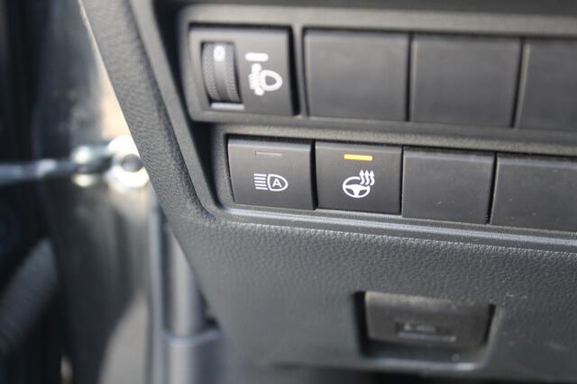 Mazda 2 Hybrid 1.5 Exclusive-line stuur verwarmd l Voorstoelen verwarmd l airco automatisch l Apple Carplay/Android Auto