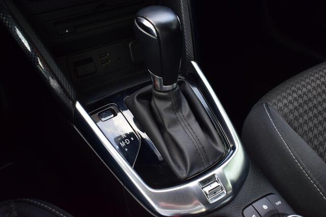Mazda 2 1.5 Skyactiv-G TS automaat | Trekhaak | Stoelverwarming | Camera | Climate & Cruise Control |