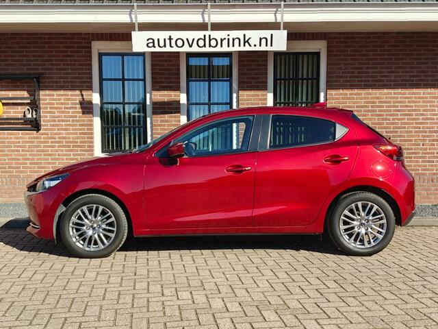 Mazda 2 1.5 Skyactiv-G SIGNATURE / CAMERA / ADAPTIVE CRUISE CONTROL / CARPLAY