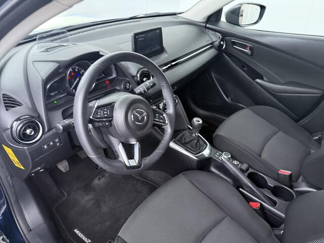 Mazda 2 SKYACTIV-G 90 GT-M / Head-up / Camera / Keyless entry