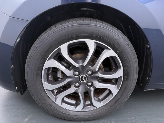 Mazda 2 SKYACTIV-G 90 GT-M / Head-up / Camera / Keyless entry