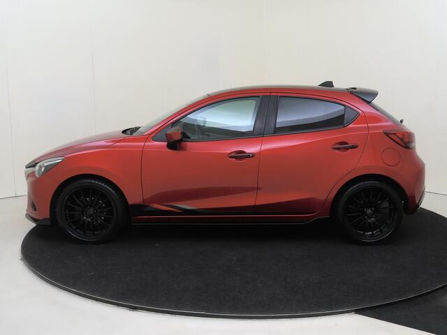 Mazda 2 1.5 Skyactiv-G Skylease GT | Automaat | Parkeersensoren Achter | Parkeer Camera Achter | Navigatie | Verwarmbare Voorstoelen | Airco