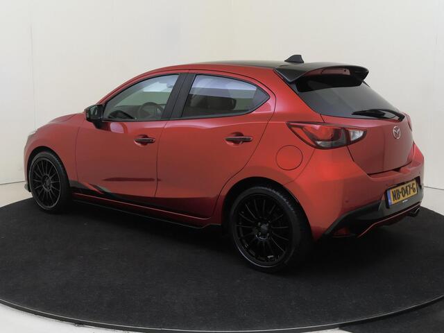 Mazda 2 1.5 Skyactiv-G Skylease GT | Automaat | Parkeersensoren Achter | Parkeer Camera Achter | Navigatie | Verwarmbare Voorstoelen | Airco