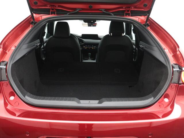 Mazda 3 2.5 e-SkyActiv-G M Hybrid 140 Takumi | Incl. ¤ 3.500,- Instapvoordeel | Direct uit voorraad leverbaar in verschillende kleuren en uitvoeringen