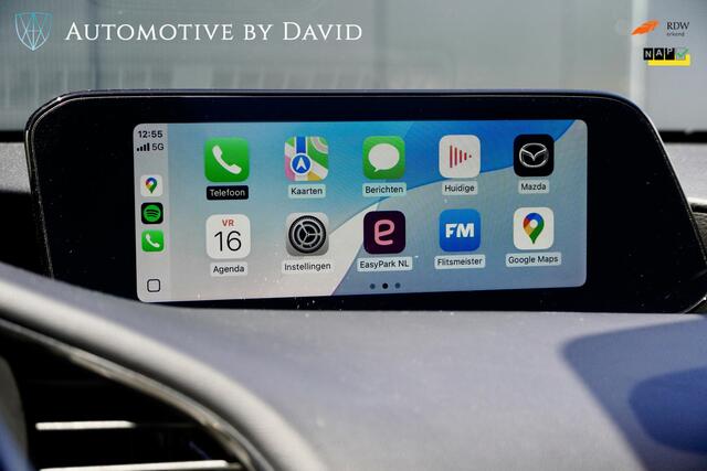 Mazda 3 SEDAN 2.0 186 pk e-SkyActiv-X M HYBRID COMFORT / LED KOPLAMPEN / 18 INCH LMV / NAVIGATIE / APPLE CARPLAY / STOEL- STUURVERWARMING /