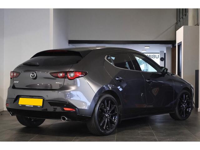 Mazda 3 2.0 e-SKYACTIV-G M HYBRID 122 HOMURA Alcantara | Elek. stoelen | Keyless | Bose