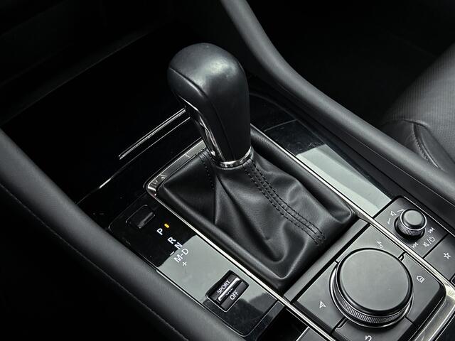 Mazda 3 2.0 e-SkyActiv-X M Hybrid 180 Comfort met Bose | incl 18 inch Velgen | Leder | Memory Seat |