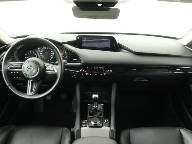 Mazda 3 2.0 e-SkyActiv-X M Hybrid 180 Luxury | I-Activesense | 360 Camera | Stuurwiel verwarmd | Voorstoelen verwarmd |