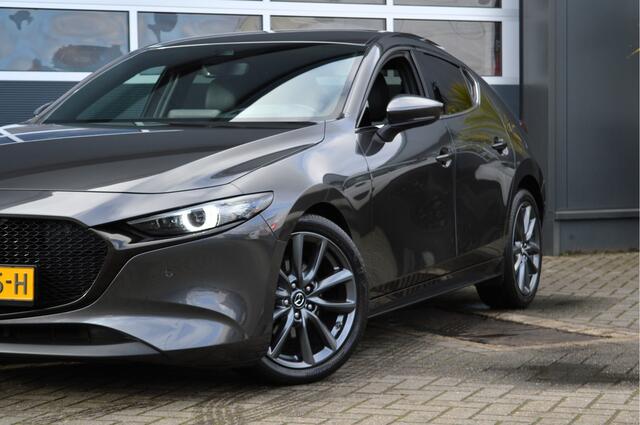 Mazda 3 2.0 e-SkyActiv-G M Hybrid 122 Luxury | Trekhaak/Carplay/Bose/memory/Adapt.CC | Met 12 maanden Bovag garantie!