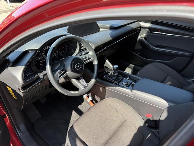 Mazda 3 2.0 e-SkyActiv-G M Hybrid 150 Sportive Dealer onderhouden / 1e eigenaar