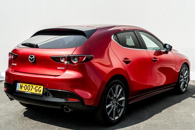 Mazda 3 2.0 e-SkyActiv-G M Hybrid 150 Sportive | 18 inch | Adapt. Cruise | Camera | PDC