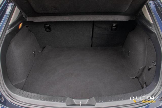 Mazda 3 2.0 SkyActiv-G 120 SkyLease | CRUISE*STOELVERWARMING
