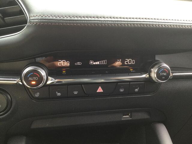 Mazda 3 2.0 e-SkyActiv-G M Hybrid 122 Comfort met Bose | Camera | Navi | Dealeronderhouden |