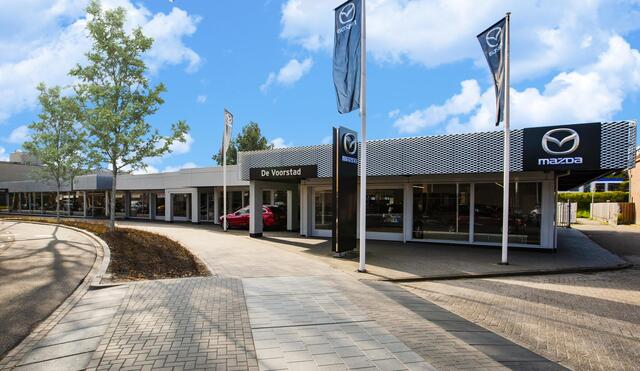Mazda 3 2.0 e-SkyActiv-X M Hybrid 180 Luxury | Automaat | luxe uitvoering | Ned. auto | Dealer onderhouden