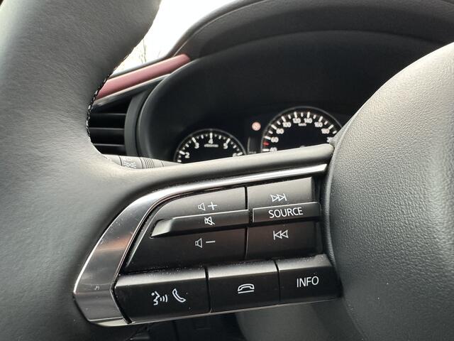 Mazda 3 2.0 e-SkyActiv-X M Hybrid 186 Takumi | SUNROOF | LEDER ROOD | DEMO DEAL