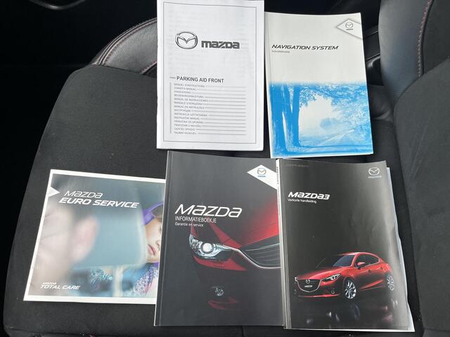 Mazda 3 2.0 GT-M Line / Stoelverwarming Voor / Navigatie / Apple Carplay/Android Auto / Climate Control / Achteruitrijcamera / Cruise Control / Dodehoekdetectie /