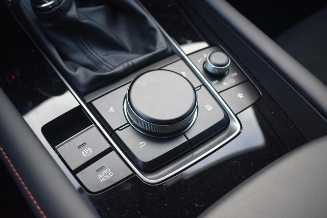 Mazda 3 2.0 e-SkyActiv-X M Hybrid 186 Nagisa Navi bicolor Leder Camera Km 23.750!!