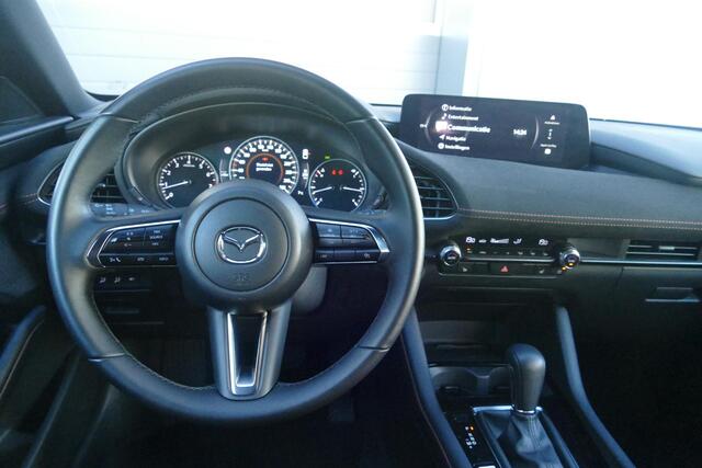 Mazda 3 2.5 e-SkyActiv-G M Hybrid 140 Nagisa | Demo | Black line | RIJKLAARPRIJS!