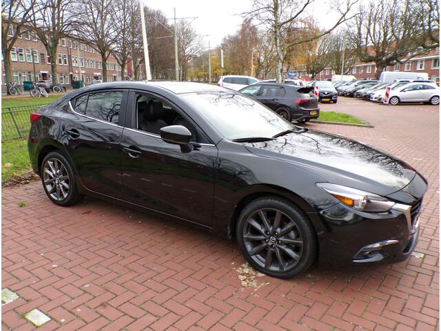 Mazda 3 2.5 AUTOMAAT CRUISECONT LEDEREN BEKLEDING... APPLECARPLAY CAMERA SCHUIFKANTELDAK....