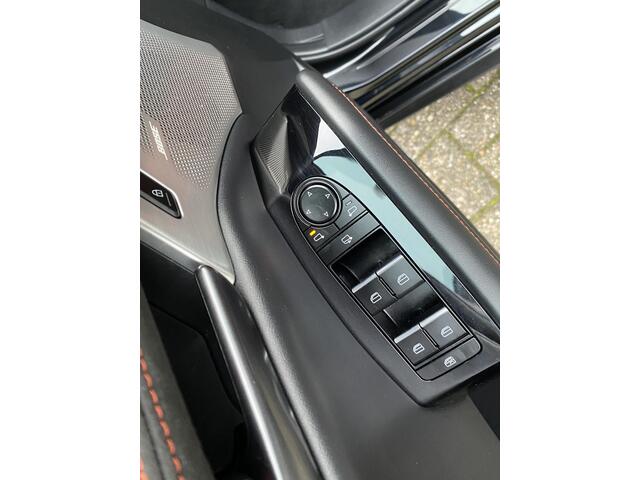 Mazda 3 2.5 e-SkyActiv-G M Hybrid 140 Nagisa