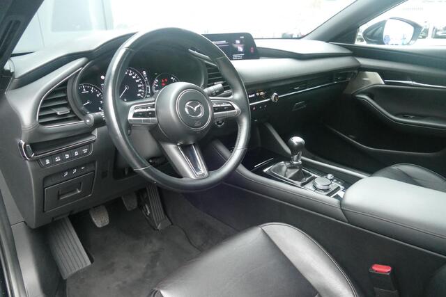 Mazda 3 2.0 e-SkyActiv-X M Hybrid 186 Luxury | 4WD | Aero pack | pano | FULL OPTION!