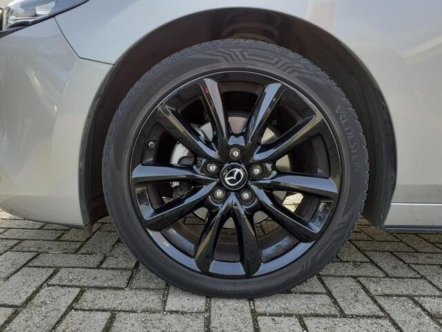 Mazda 3 2.0 e-SkyActiv-G M Hybrid 122 Homura | Rijklaar | 1e eigenaar | Dealer onderhouden | All Season banden |