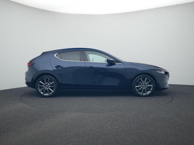 Mazda 3 2.5 e-SkyActiv-G Exclusive-line automaat | demo voordeel