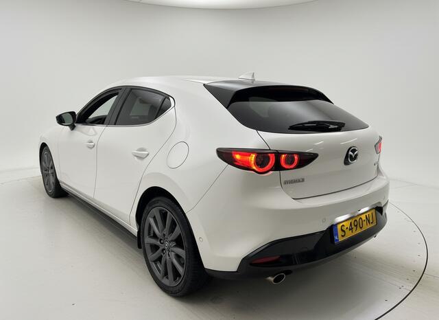 Mazda 3 2.0 e-SkyActiv-G M Hybrid 122 LUXURY HEAD-UP/NAVI/360CAMERA/BOSE-AUDIO