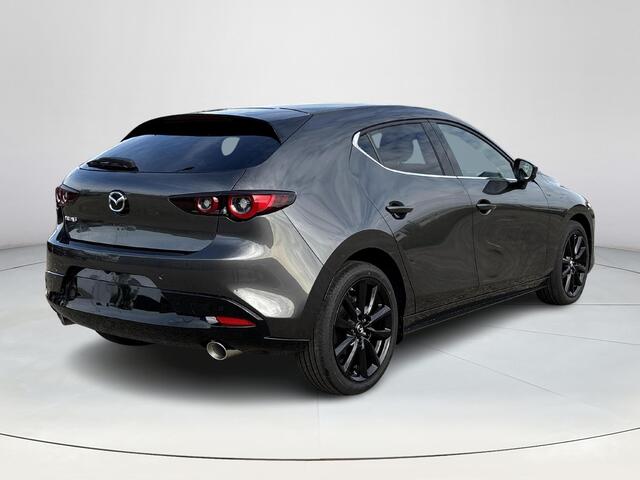 Mazda 3 2.0 e-SkyActiv-X M Hybrid 186 Takumi | Stoel/stuurverwarming | BOSE- Premium audio | Elektrische geheugen stoelen | Lederen bekleding | Apple carplay/ Android auto | 360* camera | Full led adaptive |