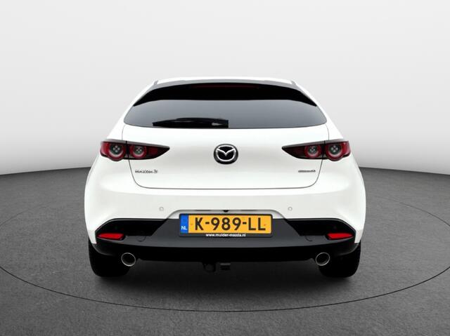Mazda 3 2.0 SA-X Luxury Bose | Stuur-stoelverwarming | Leder | Trekhaak