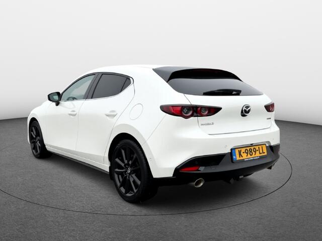 Mazda 3 2.0 SA-X Luxury Bose | Stuur-stoelverwarming | Leder | Trekhaak