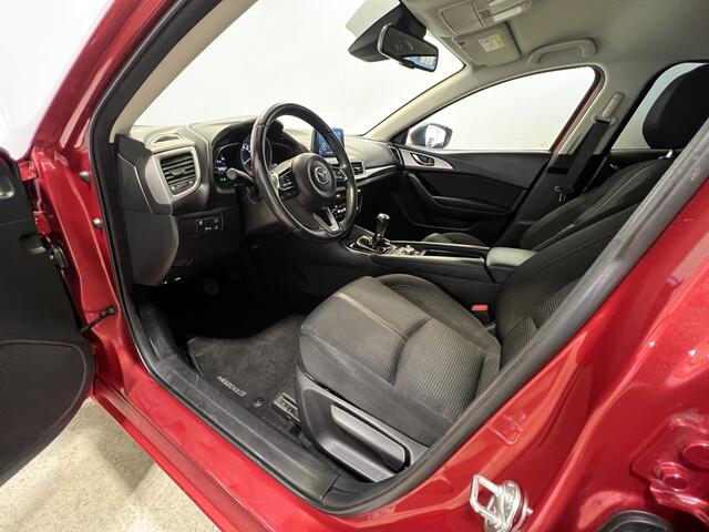 Mazda 3 2.0 SkyActiv-G 120 SkyLease+ | Navigatie | LM Velgen 16" | Voorstoelen Verwarmd | Stuur Verwarmd | Cruise Control | Airco |