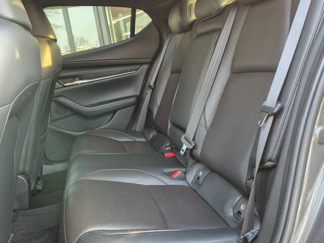 Mazda 3 SKYACTIV-X 2.0 180 6MT LUXURY / Carplay / Trekhaak