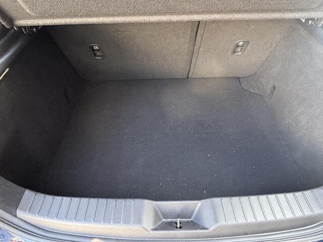 Mazda 3 2.5 e-SkyActiv-G M Hybrid 140 Homura NL-Auto, 1e Eig., Navigatie, Apple Carplay, Android Auto, Cruise Contr ad., Stoelverwarming, A-Rij-Camera, Parkeerhulp vóór, Audio-USB-C