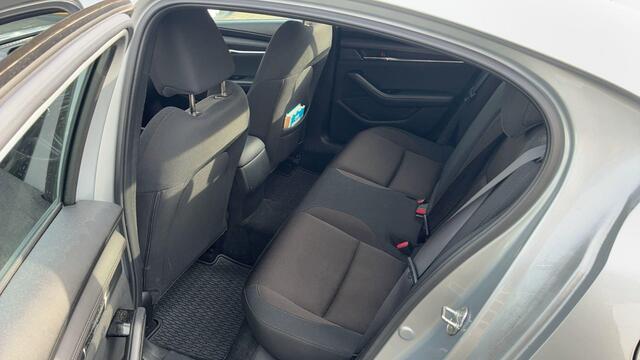 Mazda 3 2.0 e-SkyActiv-G M Hybrid 122 | Zojuist binnen | Auto moet nog klaargemaakt worden | Rijklaarprijs |