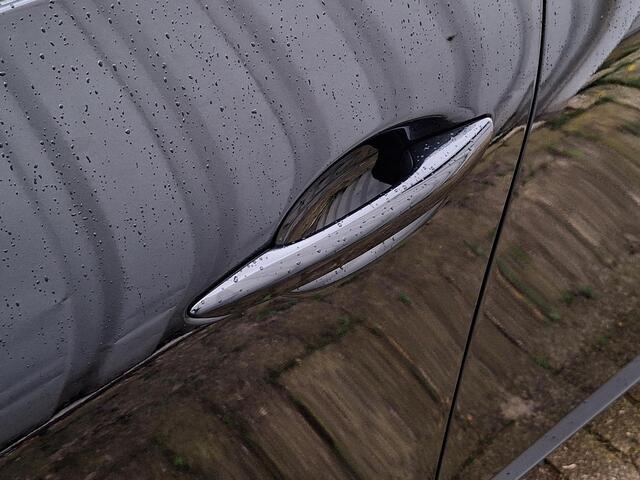 Mazda 3 2.5 M Hybrid 140 Exclusive line Business Edition | Bose | 360 camera | Full adaptive LED| Stoel en stuurverwarming | Navigatie | Adaptieve cruise control | Draadloze applecarplay android auto |