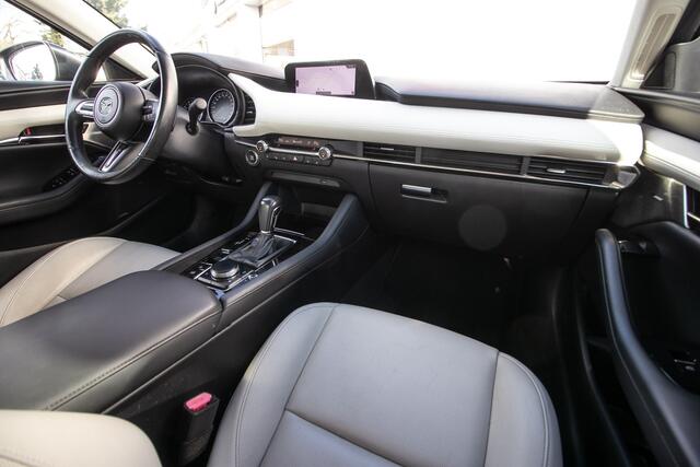 Mazda 3 2.0 e-SkyActiv-X M Hybrid 180 Luxury - Leder | Bose | Adap. cruise