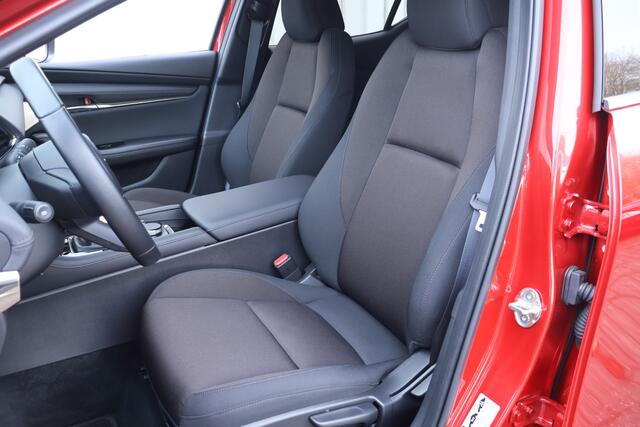 Mazda 3 2.0 e-SkyActiv-G M Hybrid 150 Exclusive-Line