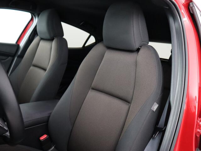 Mazda 3 2.0 e-SkyActiv-X M Hybrid 186 Comfort (Camera / Head Up / ACC / Navi / Stoel-Stuurverw. / 18'')