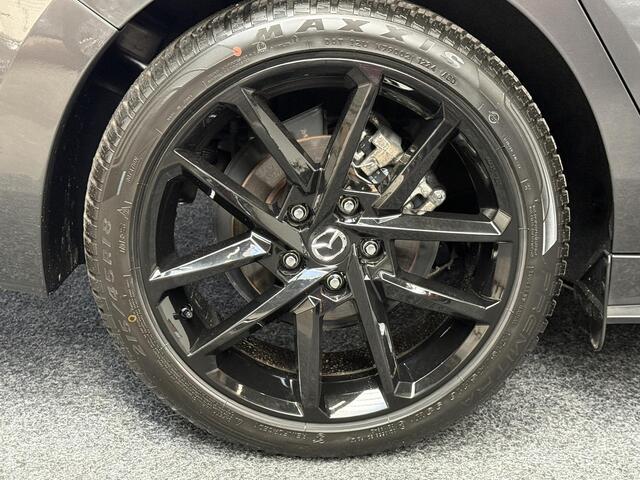 Mazda 3 2.0 e-SkyActiv-X M Hybrid 186 Luxury | LEDER | TRHK | BOSE