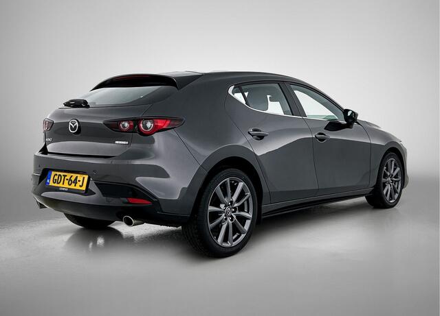 Mazda 3 2.0 e-SkyActiv-G M Hybrid 122 Exclusive-line Parkeersensoren | lichtmetalen velgen