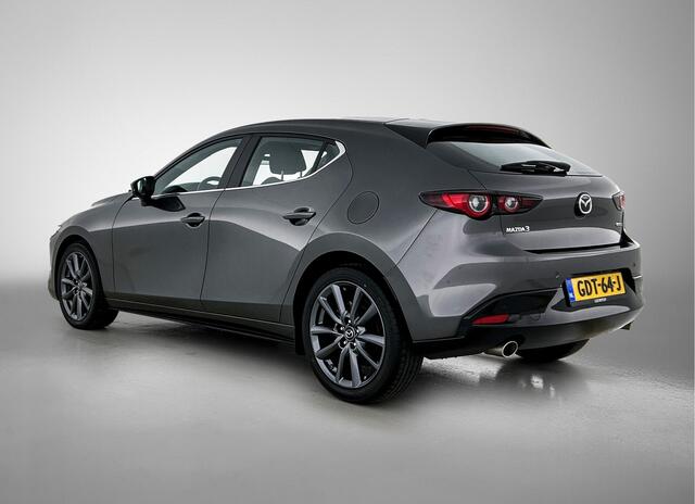 Mazda 3 2.0 e-SkyActiv-G M Hybrid 122 Exclusive-line Parkeersensoren | lichtmetalen velgen