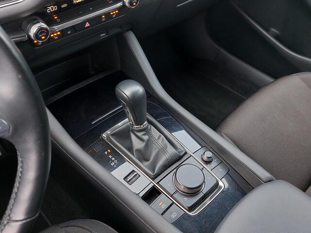 Mazda 3 2.0 e-SkyActiv-G M Hybrid 180pk Automaat Sportive | Navi | Apple Carplay+Android Auto | Adap.Cruise | Heap-Up | Keyless Entry | Pdc V+A+360 Camera | Dodehoek+Rijstrooksensor | 18''lm