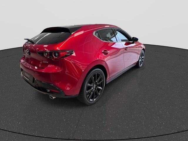 Mazda 3 2.0 e-SkyActiv-G M Hybrid 150 PK Homura | Rijklaar | Apple Carplay | Parkeersensor | Stoelverwarming