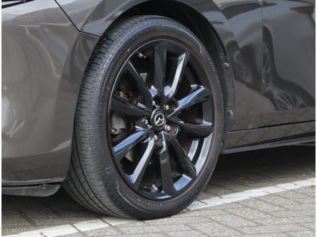 Mazda 3 2.0 e-SkyActiv-X M Hybrid 180 Luxury | 360 Camera | Bose | Leder