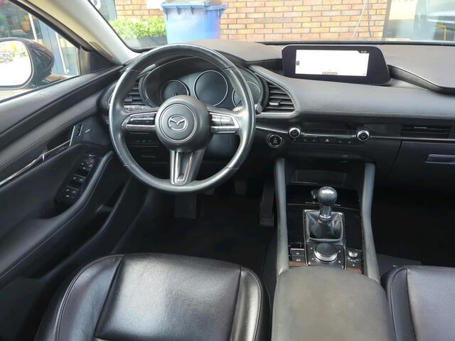 Mazda 3 2.0 e-SkyActiv-X M Hybrid 186 Luxury NL-AUTO | LEDER | NAVI | CAMERA