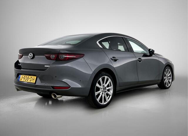 Mazda 3 2.0 e-SkyActiv-X M Hybrid 180 Luxury | Leder | i-Activesense pakket | Sedan |