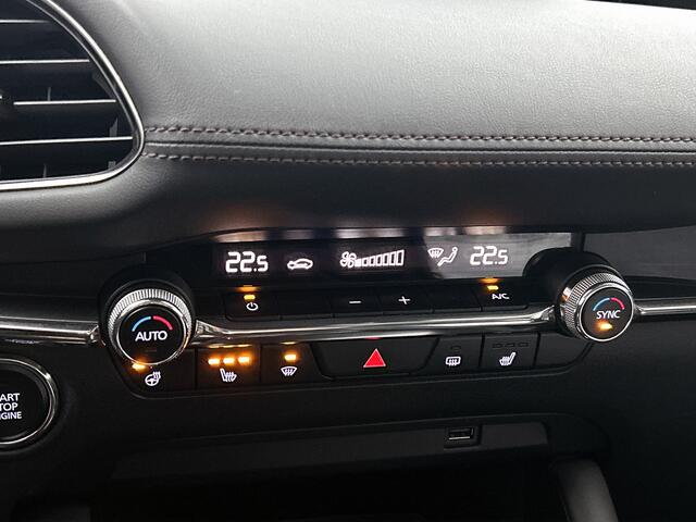 Mazda 3 2.0 e-SkyActiv-X M Hybrid 180 Luxury | Leder | i-Activesense pakket | Sedan |